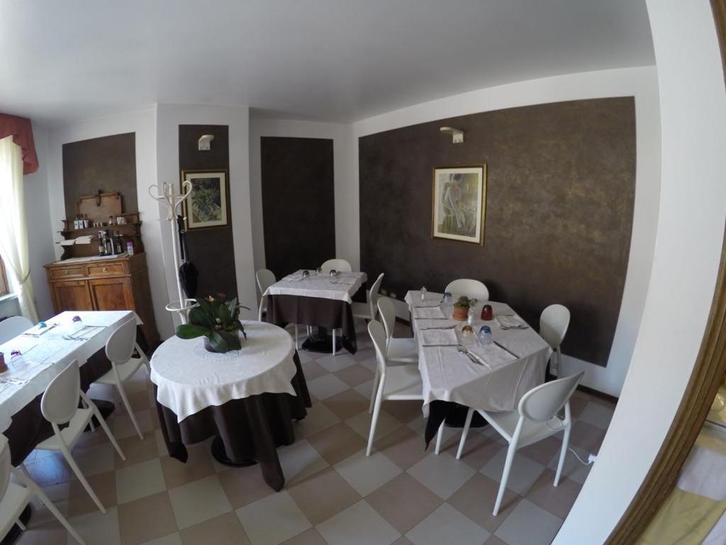 Hotel Ristorante Centrale Vestone Dış mekan fotoğraf