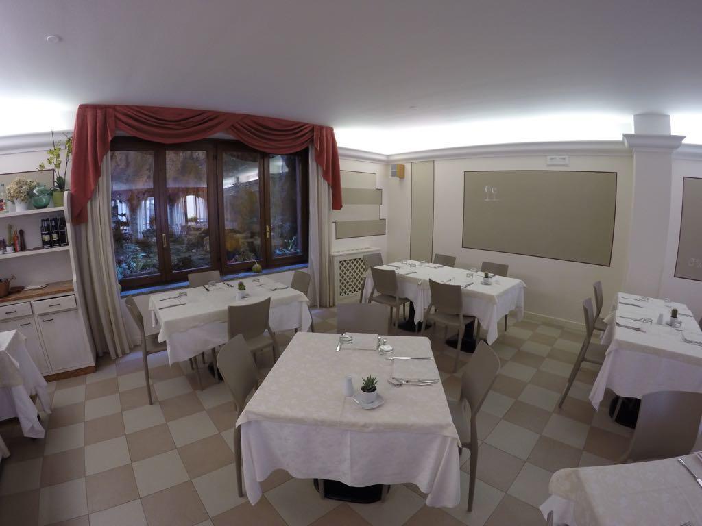 Hotel Ristorante Centrale Vestone Dış mekan fotoğraf